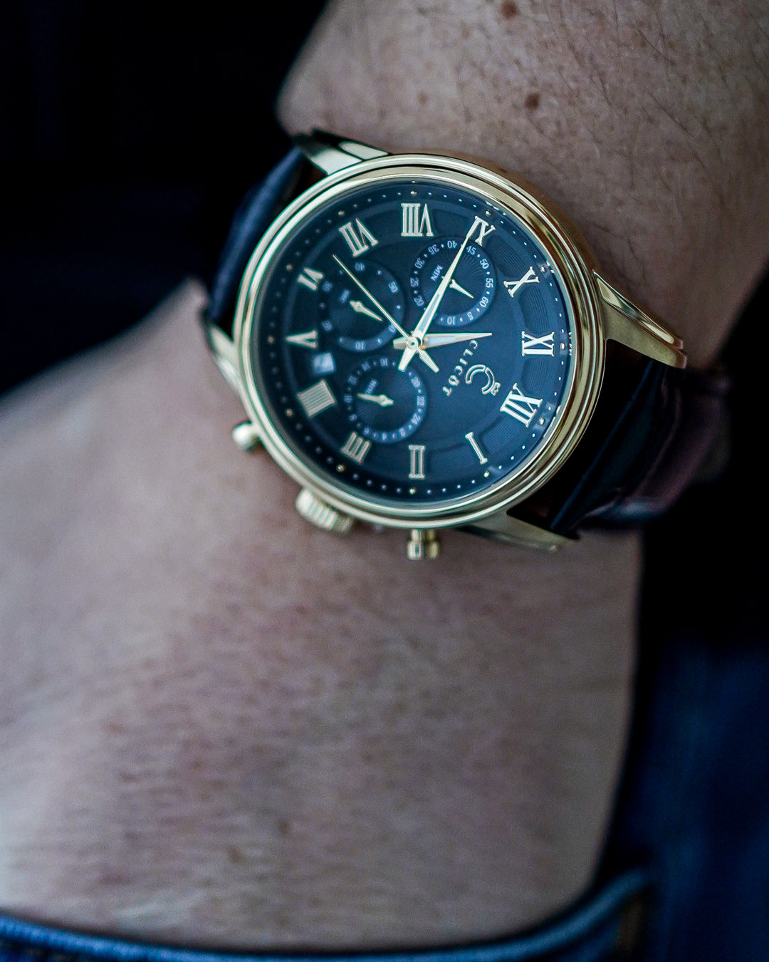 Helious Watch Automatic luxury black and gold watch – Clicöt